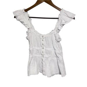 Steve Madden White Flutter Sleeve Blouse